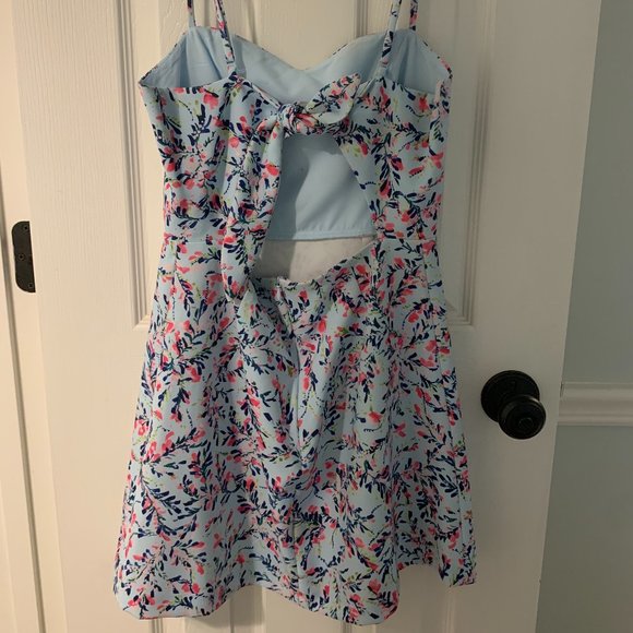 Bloomingdales Blue Pattern Dress - Picture 2 of 2